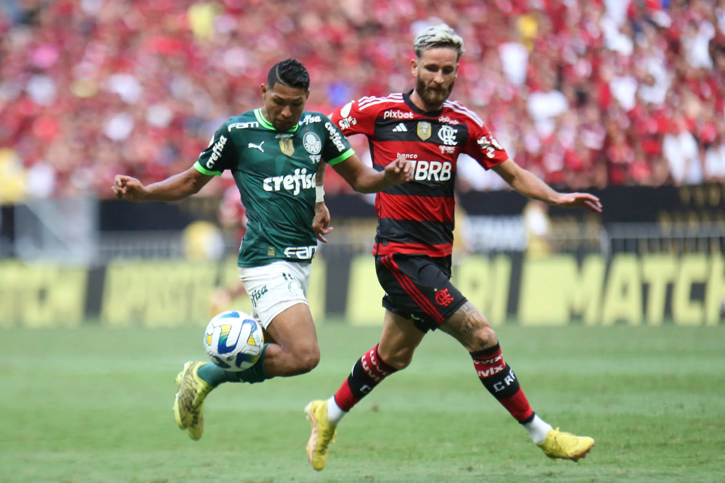 Giữa Palmeiras và Flamengo đội nào lớn hơn?